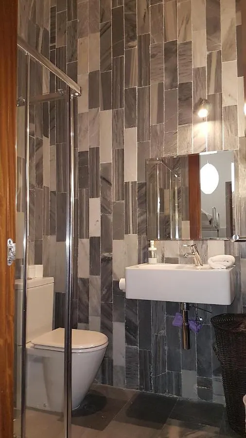 MAGNÍFICO APTO 2 dorm 2 baños en el CORAZÓN DE SEVILLA AA WIFI 0*,  España