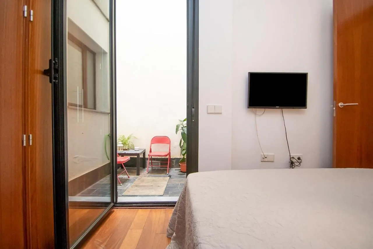 MAGNÍFICO APTO 2 dorm 2 baños en el CORAZÓN DE SEVILLA AA WIFI
