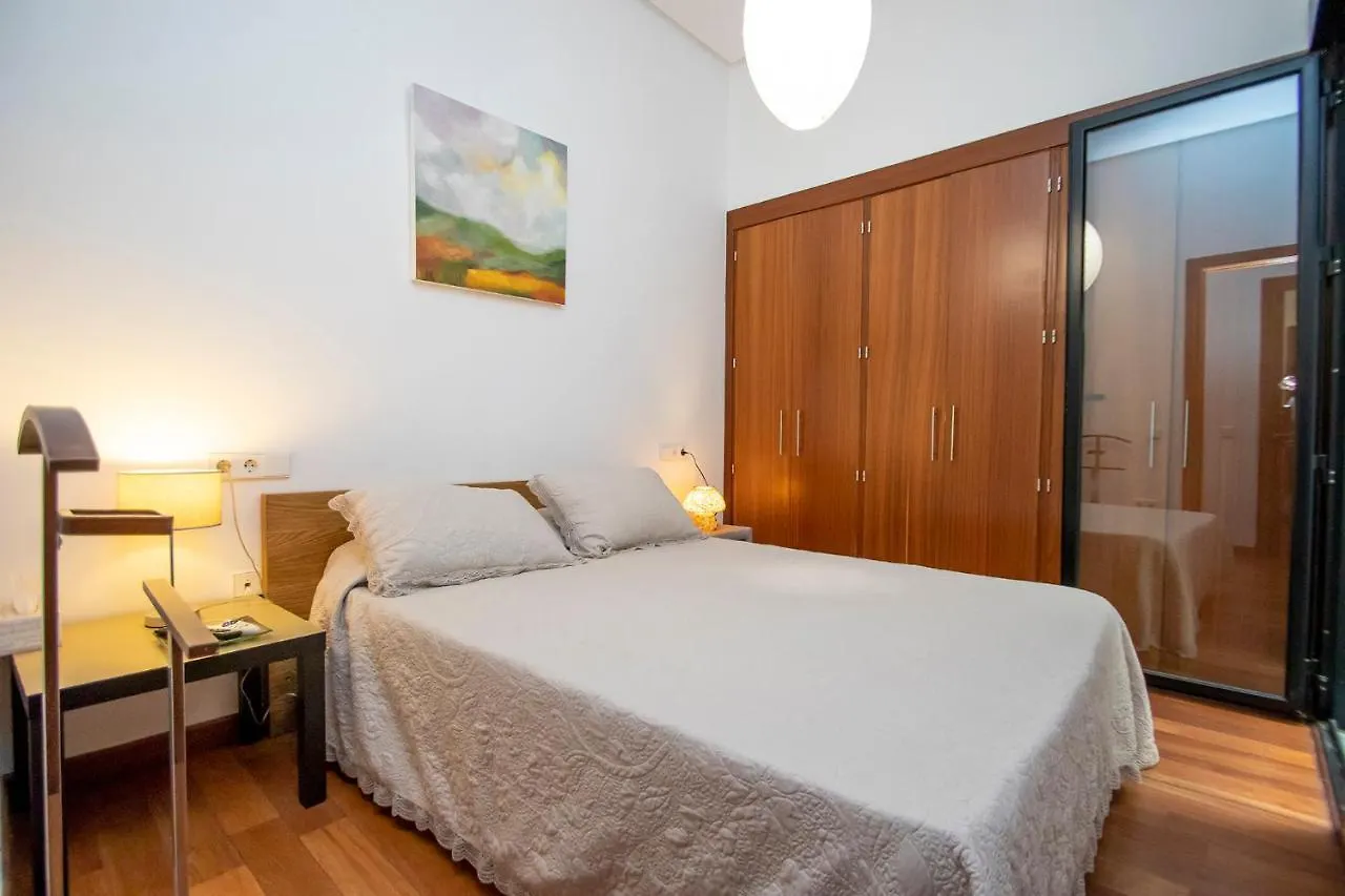 MAGNÍFICO APTO 2 dorm 2 baños en el CORAZÓN DE SEVILLA AA WIFI 0*,