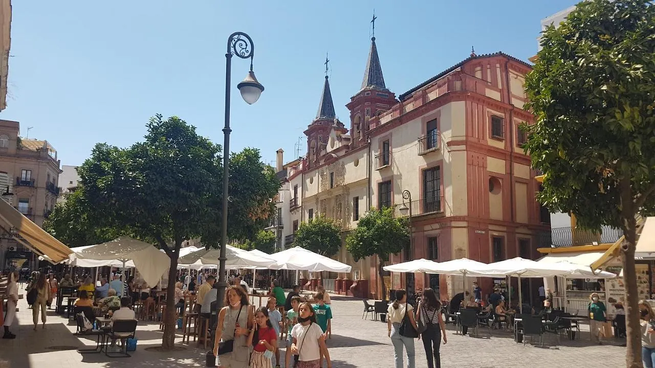 Apartamento MAGNÍFICO APTO 2 dorm 2 baños en el CORAZÓN DE SEVILLA AA WIFI