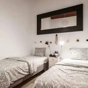 10 Min Walk To Giralda And Rooftop Apartamento