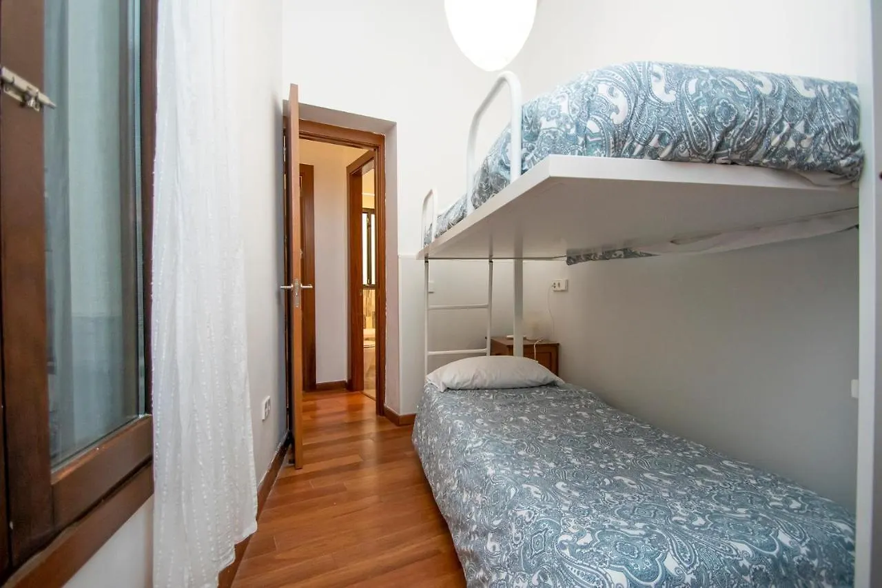 Magnifico Apto 2 Dorm 2 Banos En El Corazon De Sevilla Aa Wifi Spain